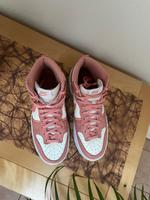 Nike Dunk High Damen, Rosa/Creme/Weiß Osterhofen - Willing Vorschau