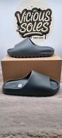 Adidas Yeezy Slide Dark Onyx 40 Nordwestmecklenburg - Landkreis - Selmsdorf Vorschau