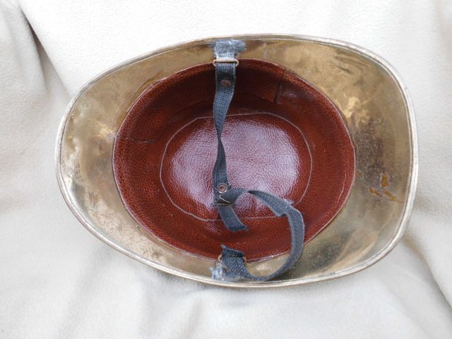 Feuerwehrhelm Portugal fire helmet Messing um 1940 in Kochel am See