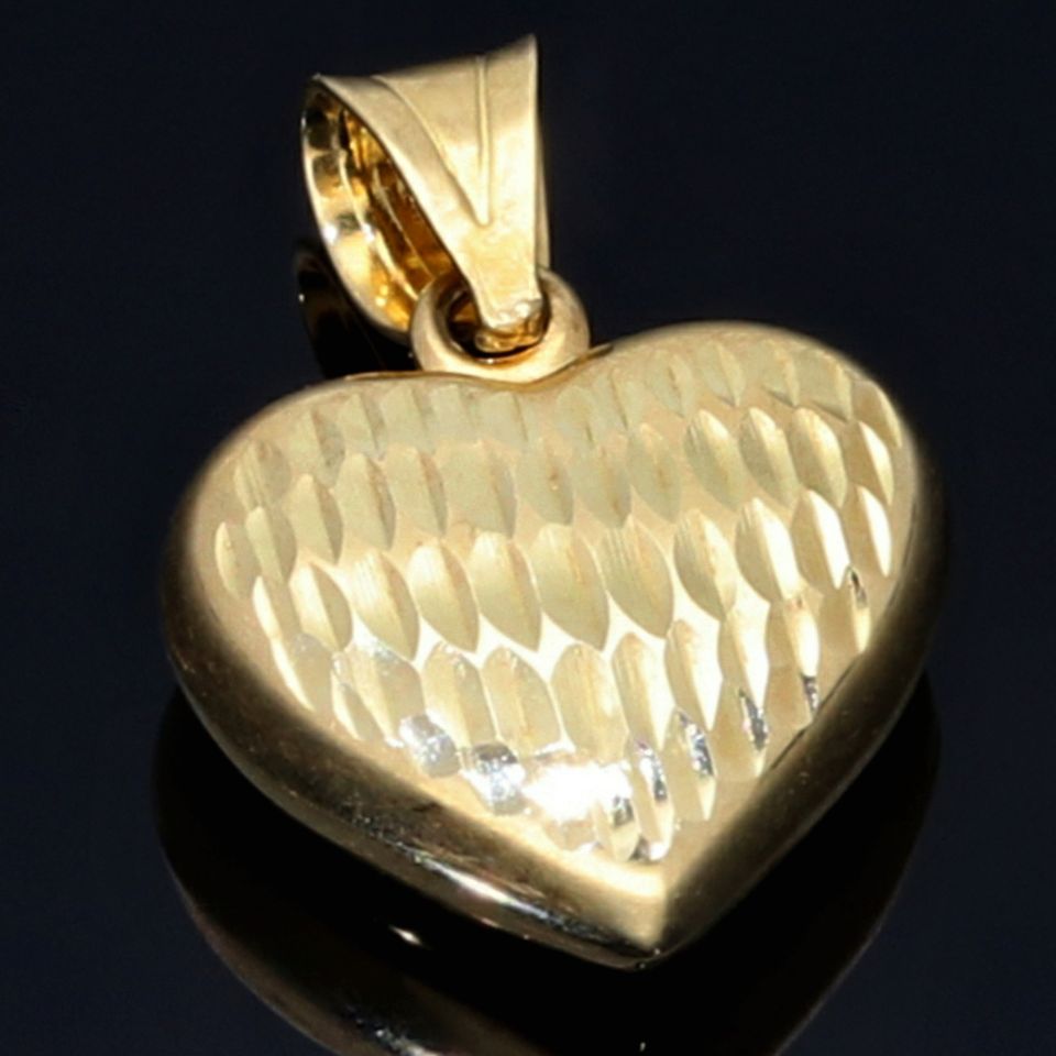 Wunderschöner Herz Goldanhänger 585 14K ECHT GOLD Liebe Love Anänger NEU Massiv Goldschmuck Schmuck Viele Angebote im Shop sensburg-aurum in Berlin