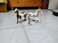 Schleich Paint Horse Stute, Wallach und Fohlen Rheinland-Pfalz - Weyerbusch Vorschau