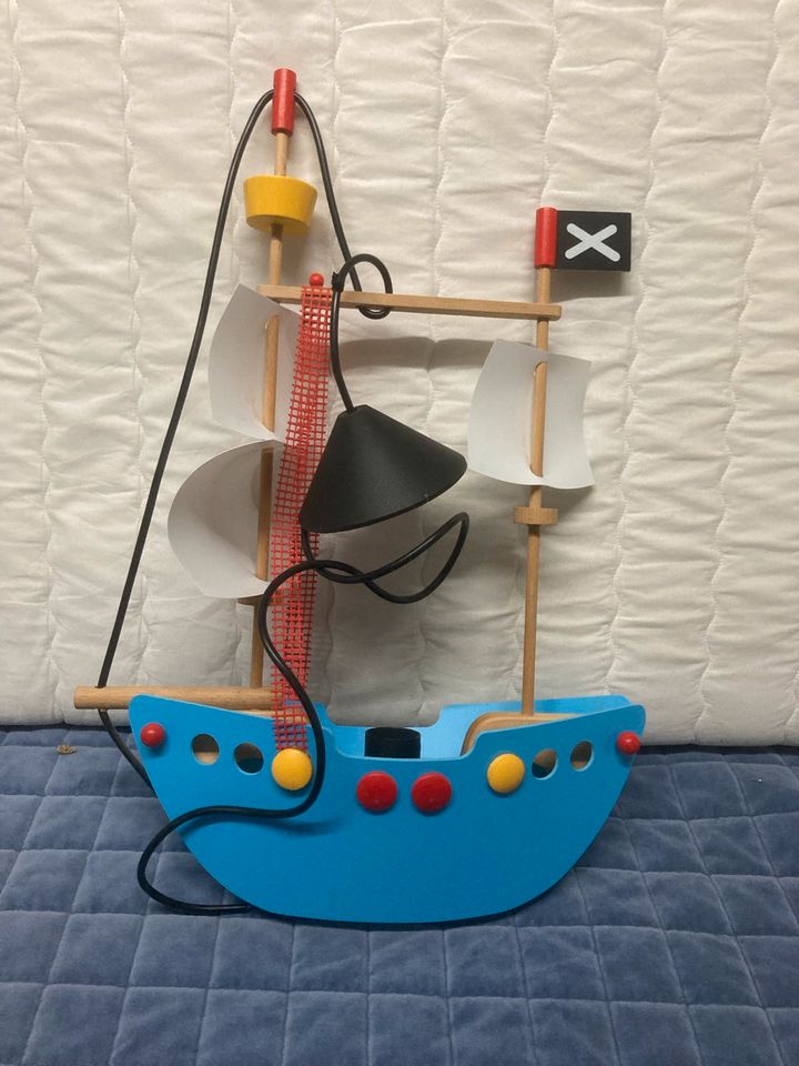 Kinderzimmer Lampe, Schiff, Piratenschiff in Bad Wurzach