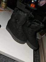 Neuwertige Damen halb Stiefel Saarland - Völklingen Vorschau