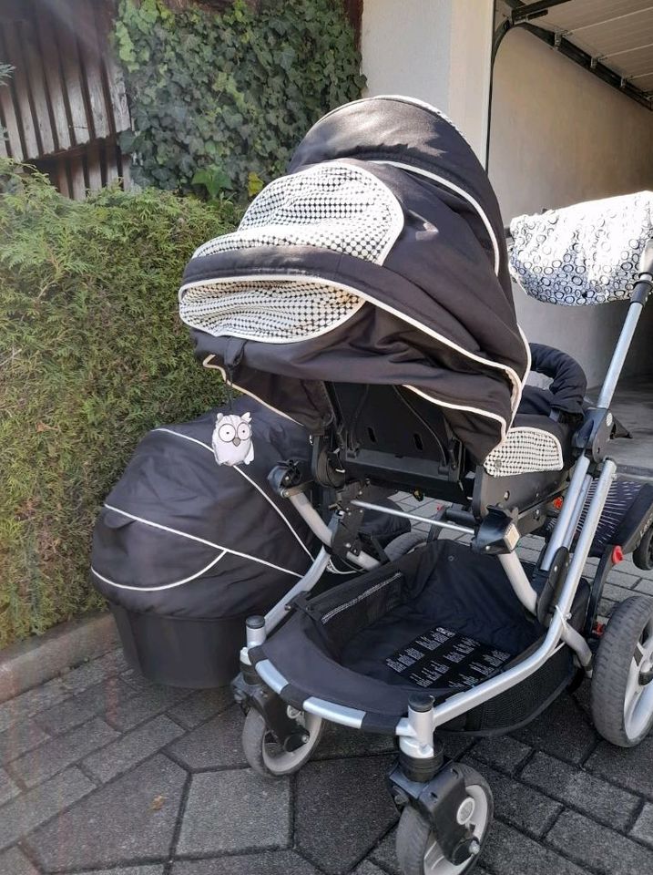 Teutonia Mistral Kinderwagen mit Zubehör in Burghausen