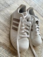 Adidas Sneakers Schihe Turnschuhe 33 1/2 Bayern - Neu Ulm Vorschau