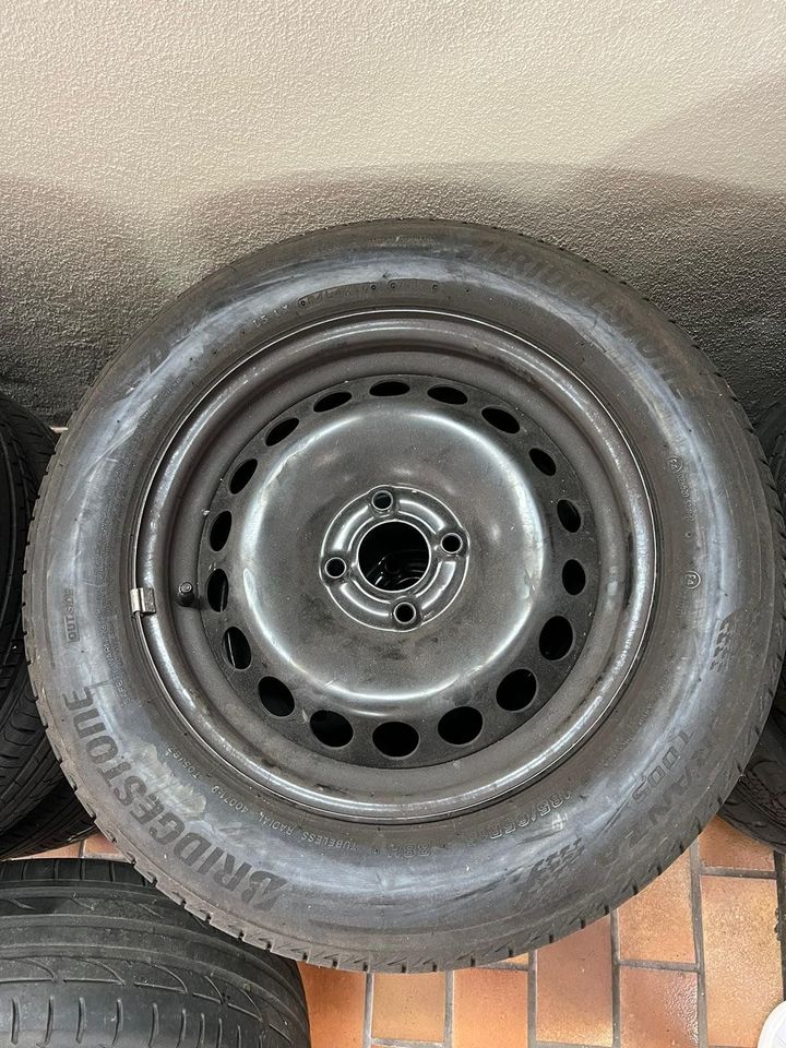 4x. Sommerkompletträder Brigdestone Turanza 185/65R15 88H in Neutraubling