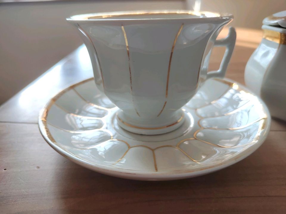 Konvolut Biedermeier Kannen, Tasse, Schramberg/ Villeroy Boch, an in Augsburg