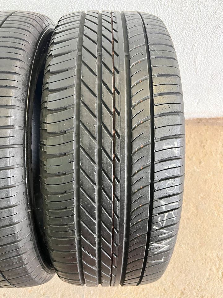 2x 255 55 R19 111W Sommerreifen Goodyear 5mm DOT:3418 NP:340€ in Meschede