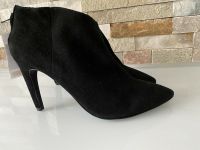 Leone Wildleder sexy Pumps High Heels Neu Gr.41 NP. 139€ Hessen - Maintal Vorschau