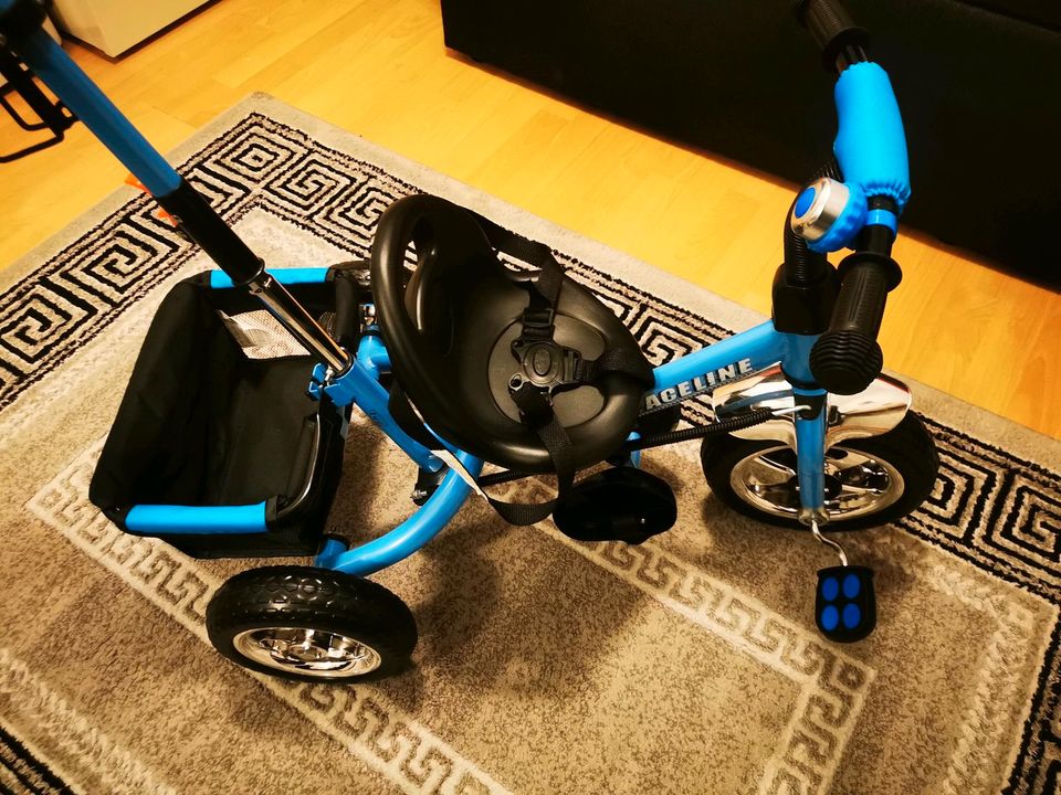 Kinderwagen Dreirad nagelneu in Hannover