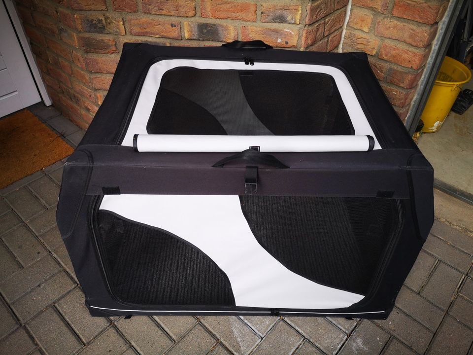 Hunde-Transportbox von Trixie, 100 x 70 x 65 cm in Kaarst