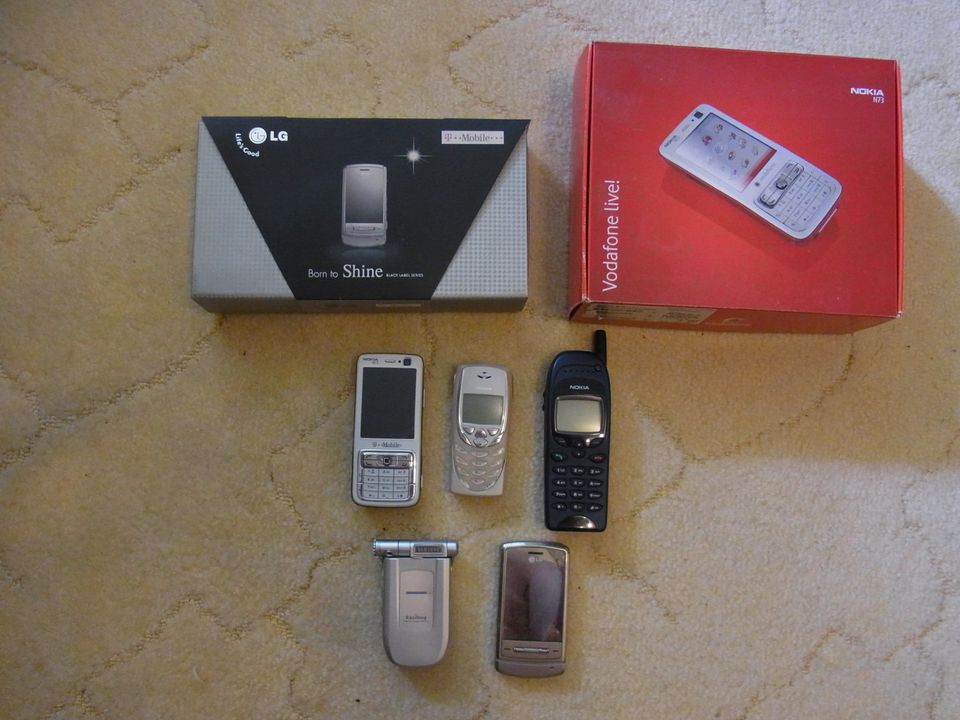 Handy Sammlung Nokia LG Samsung in Nürnberg (Mittelfr)