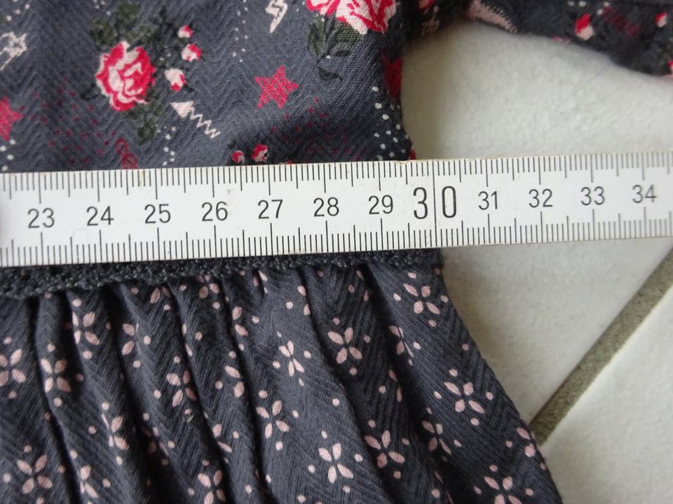 Kleid Herbstkleid langarm grau gemustert 2-lagig Größe 122 in Ebensfeld