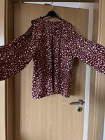 Bluse rot weinrot offene Schulter Shein Gr. 44 Niedersachsen - Martfeld Vorschau