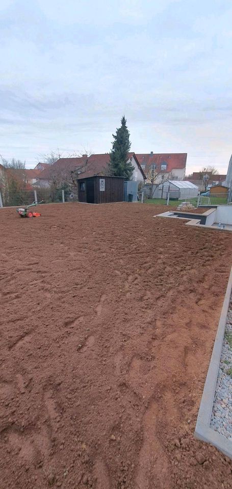 Arbeiten mit Bodenfräse Gartenfräse Garten Fräsarbeiten in Hardheim