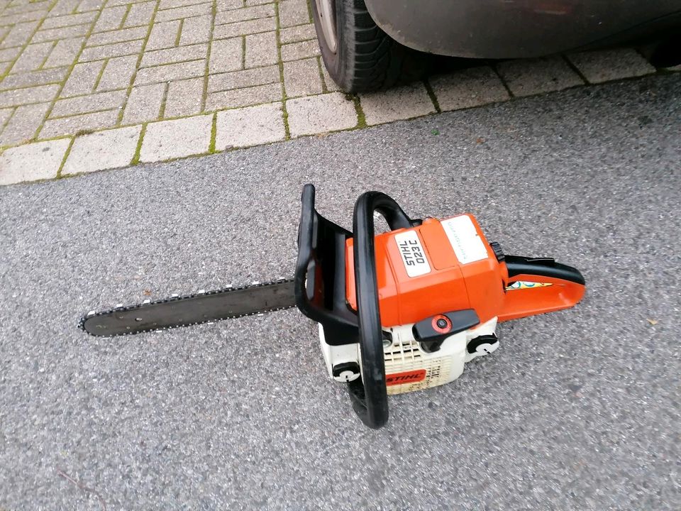 Stihl MS 023 C  Benzin Kettensäge in Essen