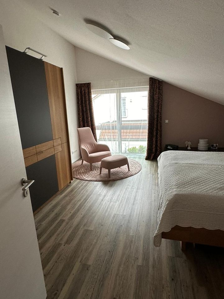 5 Zimmer Wohnung am Roten Hügel - 500m unterhalb Klinikum in Bayreuth
