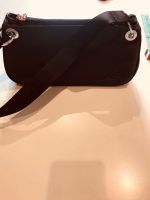 Tasche von Lacoste in schwarz! Nordrhein-Westfalen - Gelsenkirchen Vorschau