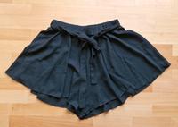 Gr M 38  Minirock Hosenrock schwarz  Schleife Hessen - Idstein Vorschau