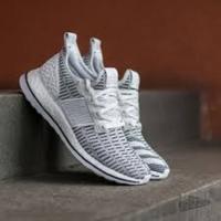 Adidas Pure Boost ZG Laufschuhe Gr. 42 Nürnberg (Mittelfr) - Südoststadt Vorschau