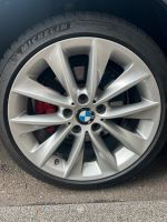 BMW Felgen mit Sommerreifen R18 Baden-Württemberg - Fellbach Vorschau