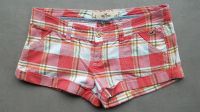 Shorts Bermuda Hollister Hotpants kurze Hose Größe 24 kariert Nordrhein-Westfalen - Raesfeld Vorschau