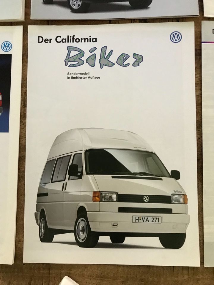 VW Bus T 4 Prospekt Multivan Caravelle California Exclusive Biker in Duisburg