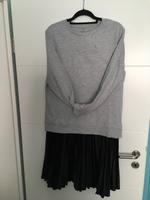 ~Tolles Set Bench Sweatshirt &Faltenrock~ Hessen - Niddatal Vorschau