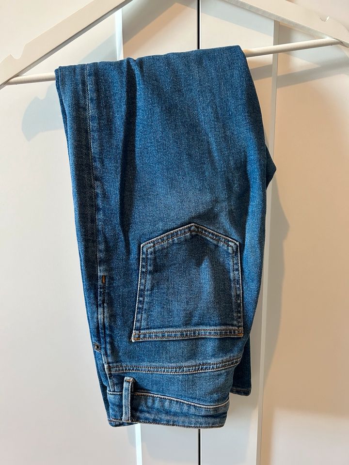 Verkaufe Jeans in der Größe XS/34 in Ebsdorfergrund