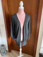 ❤️ Basic-Strickjacke Zara Gr. 38/40 anthrazit ❤️ top Zustand Baden-Württemberg - Markgröningen Vorschau