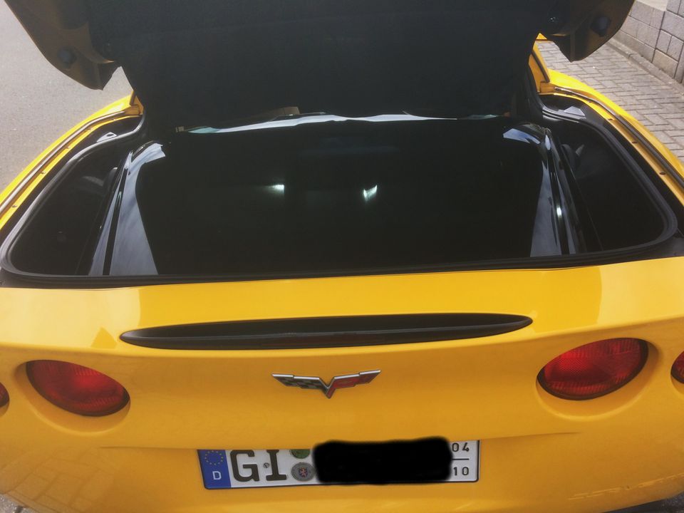 Corvette C6 6.0 V8 Cabrio Autom. TÜV 5/26 Reifen vorne neu tiefer in Grünberg