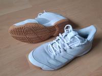 Adidas Hallenschuhe Damen Gr. 42 Bayern - Haimhausen Vorschau