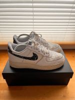 Nike Air Force One Paisley - weiß/schwarz - 43 Sachsen - Lengenfeld Vogtland Vorschau