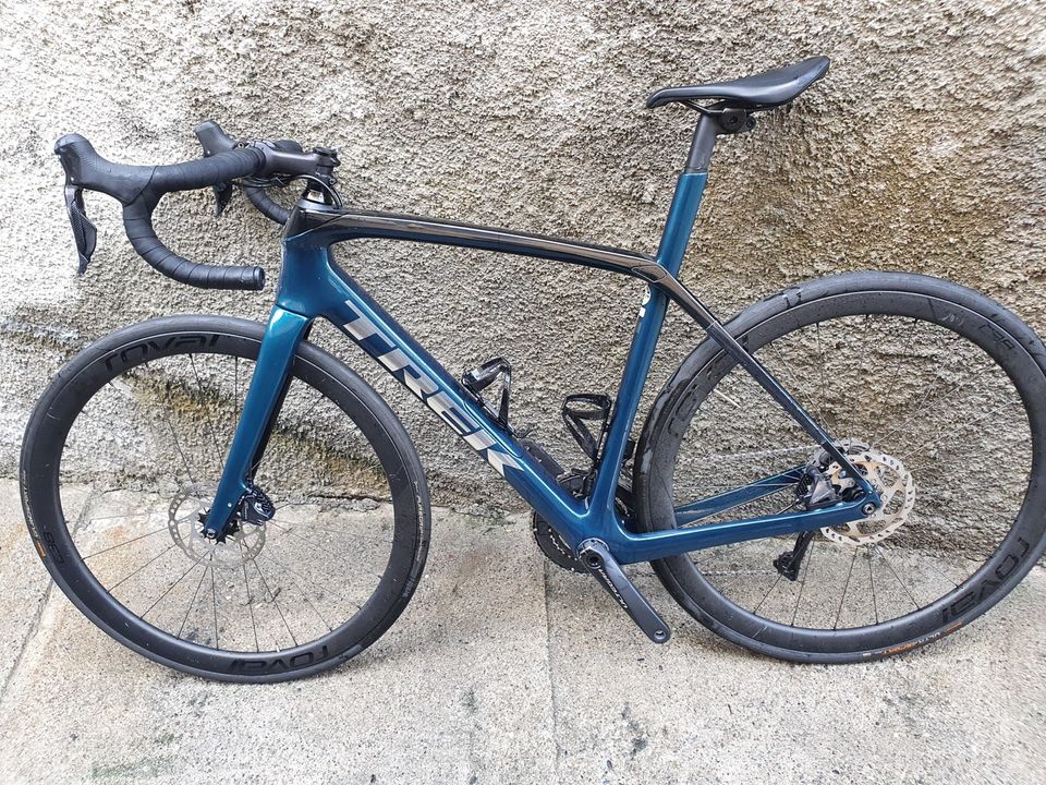 TREK DOMANE Disc Carbon Rennrad, Shimano Ultegra Di2,ROVAL Carbon in Nürnberg (Mittelfr)