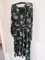 Danefae organic Kleid grün weiß Gr. M Berlin - Rosenthal Vorschau