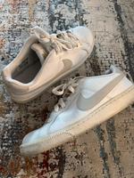 NIKE Damenschuhe Gr 38.5 Hessen - Hanau Vorschau