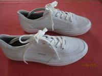 Tolle Sneaker by Rieker Gr. 40 weiß Antistress wie Neu ! Bayern - Abensberg Vorschau