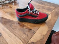 Vans Old Skool; Damenschuhe; Plateau; rot- NEU Nordrhein-Westfalen - Mönchengladbach Vorschau