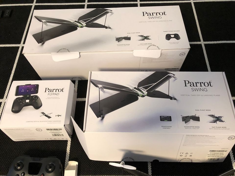 Parrot Drohne Swing mit Flypad in Weilerswist