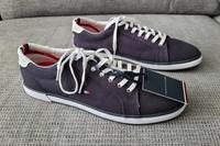 Neu! Tommy Hilfiger Schuhe / Sneakers   Gr. 44 Berlin - Tempelhof Vorschau