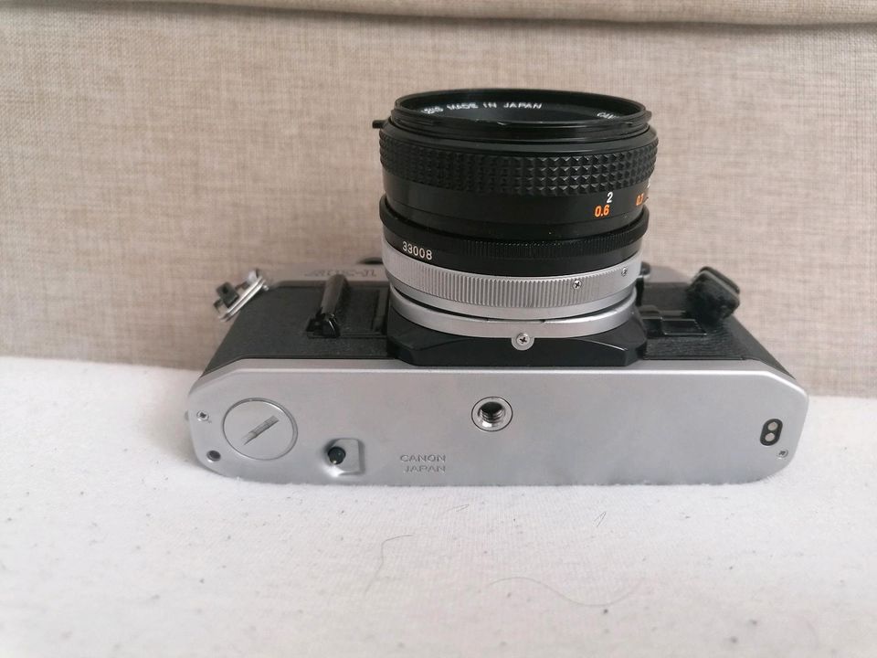 Canon AE-1  mit 50mm f1.8 Objektiv in Frankfurt am Main