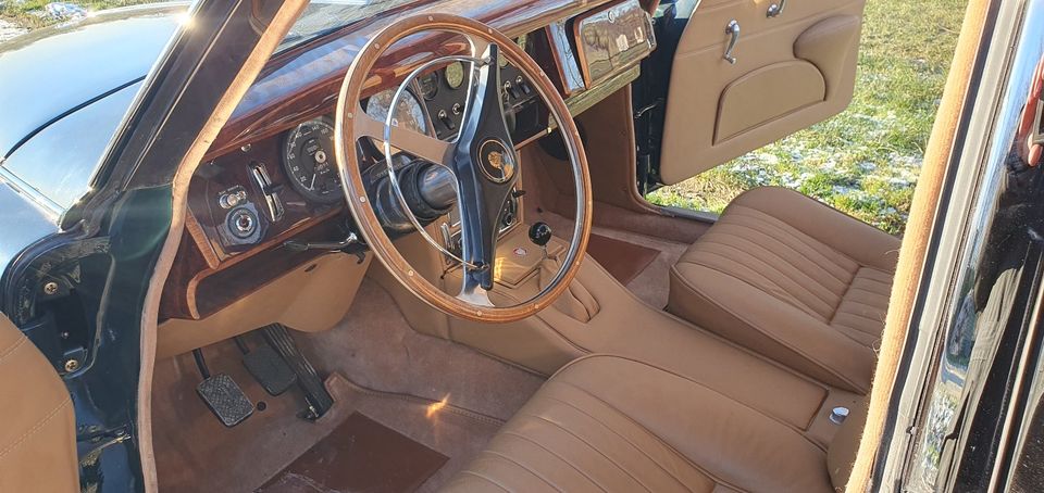                     Jaguar MK 2 Linkslenker 5 Gang 3,8 Liter Schiebedach