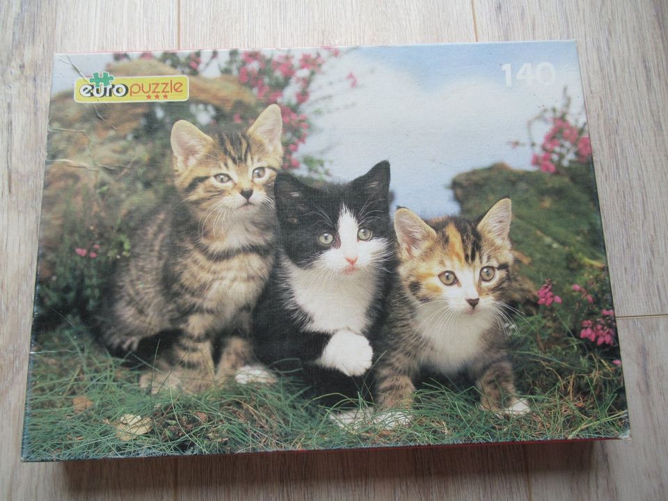 Puzzle mit 140 Teilen, 3 Katzen in Bad Hersfeld