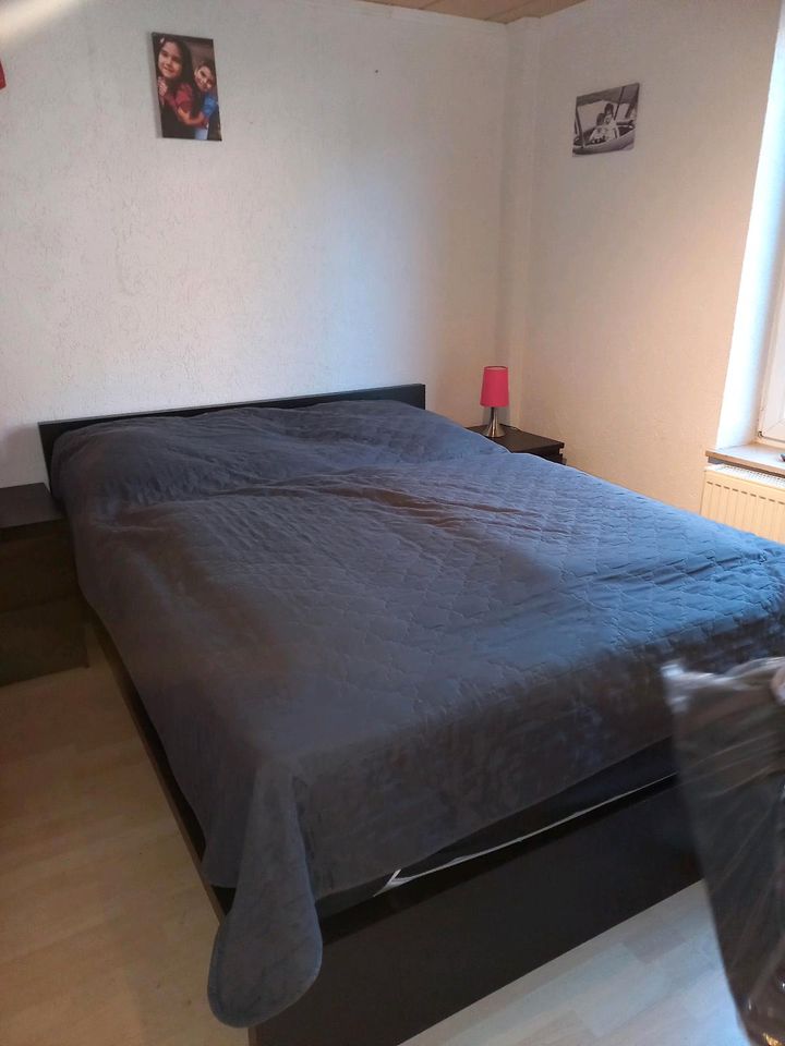 Schönes Bett zu verkaufen in Dessau-Roßlau