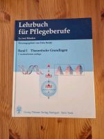 Lehrbuch für Pflegeberufe, Band 1 - theoretische Grundlagen Oschersleben (Bode) - Oschersleben Vorschau