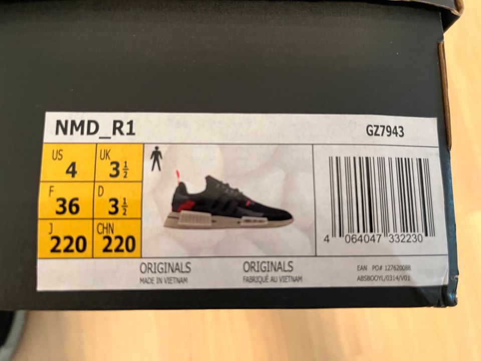 NEU Adidas NMD R1 Sneaker Turnschuhe Schuhe 36 Schwarz in Neuhausen