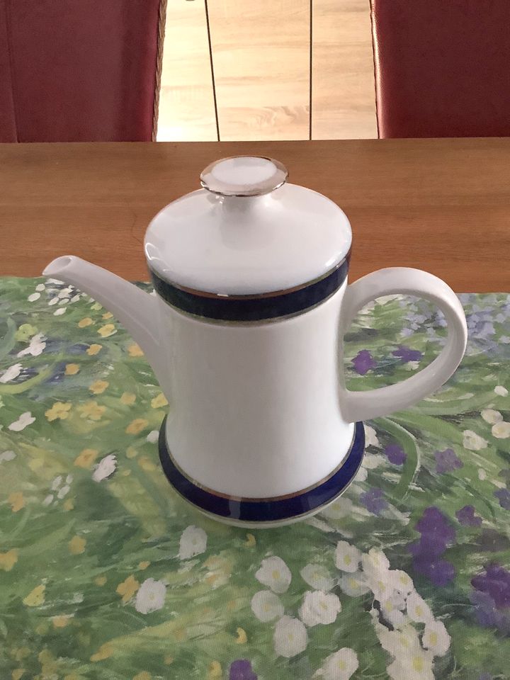 schöne Kaffeekanne Echt Cobalt von 1960 in Stadthagen