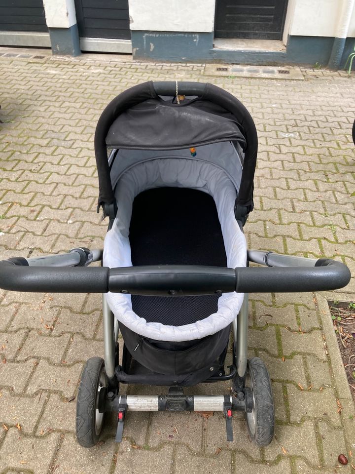 ABC design Viper 4, Kinderwagen und Sportsitz schwarz in Berlin