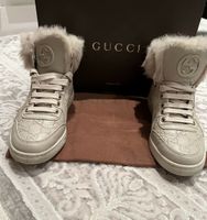 Original Gucci Leder Sneaker mit Kaninchenfell Gr. 34,5 Berlin - Wilmersdorf Vorschau