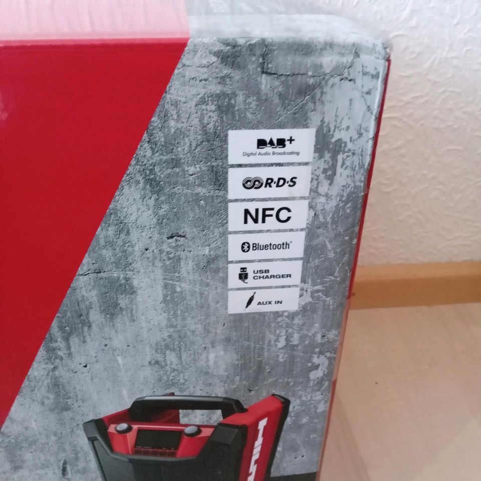 HILTI NURON R 6-22 DAB Akku-Baustellenradio NEU!!!!!! in Voerde (Niederrhein)